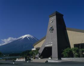 河口湖自然生活館 河口湖観光情報館 ホテル 温泉 宿泊 花火 バス 富士五湖 合宿